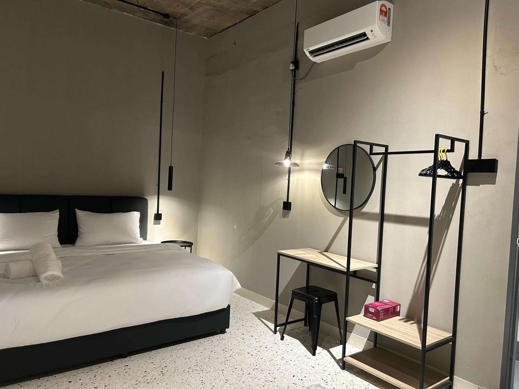 Penginapan M2 Living Townhouse In *