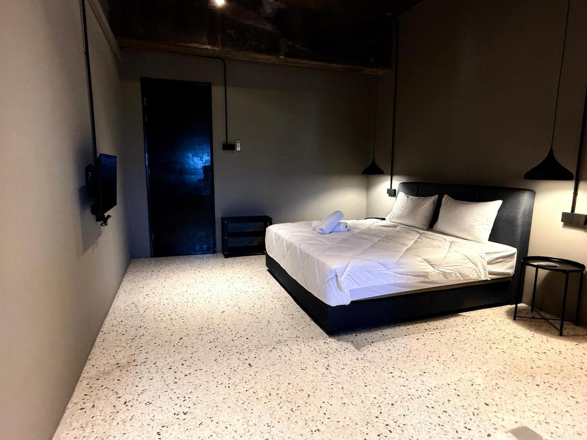 M2 Living Townhouse In * Ipoh